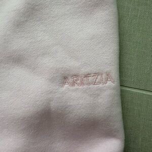 Aritzia Soft Pink Sweatpants